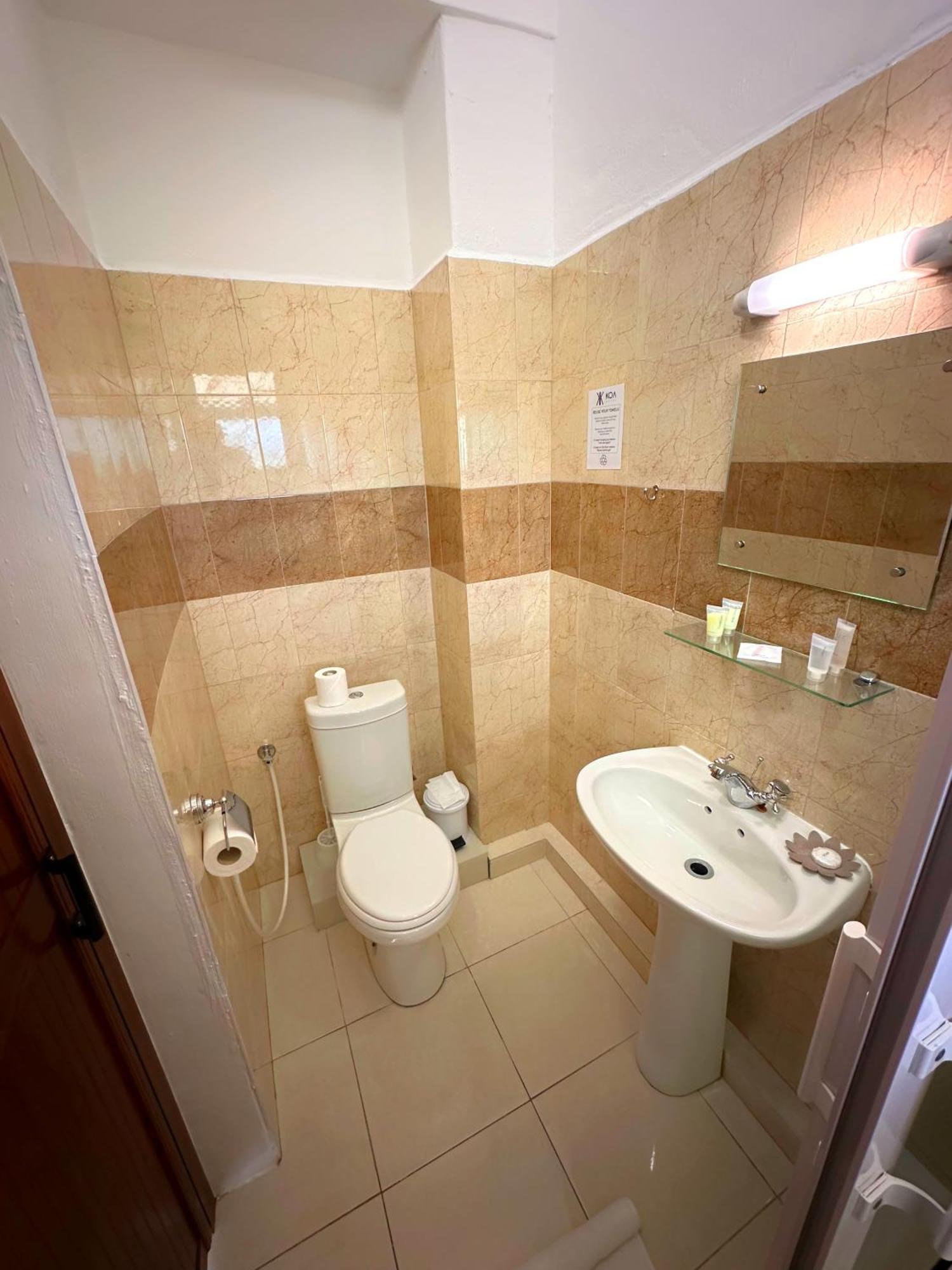 Koa Hotell Riambel Exteriör bild